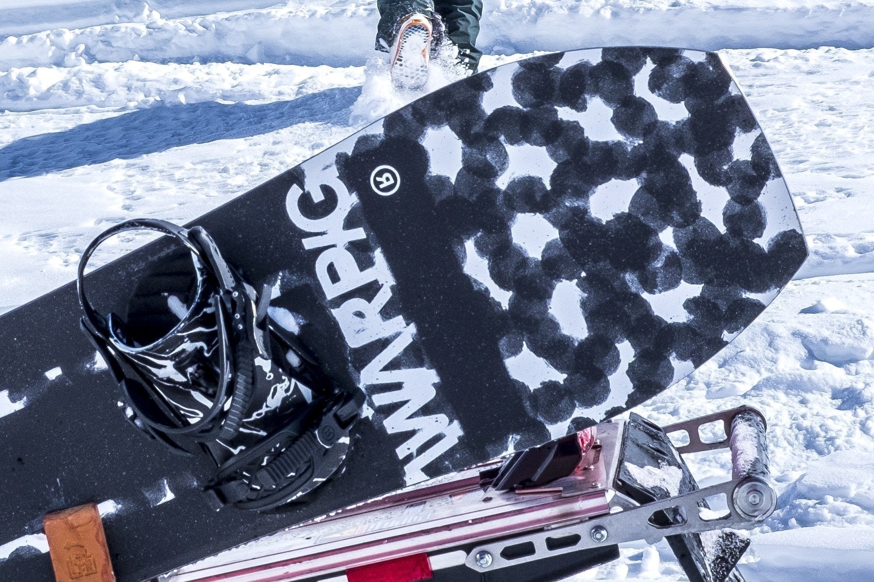 Kessler The Cross Snowboard – First Tracks Boardstore