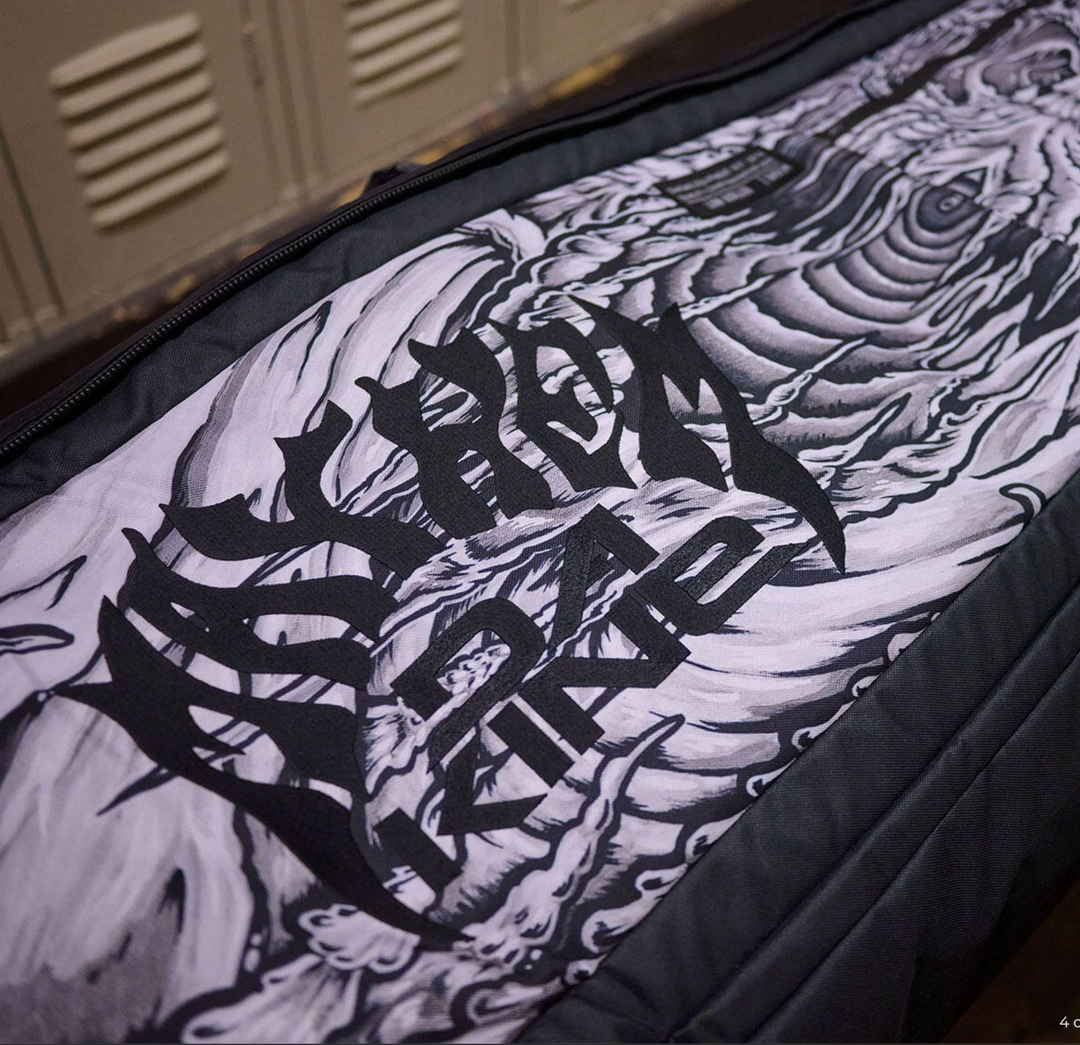 Dakine Low Roller Snowboard Bag X Mayhem 2026