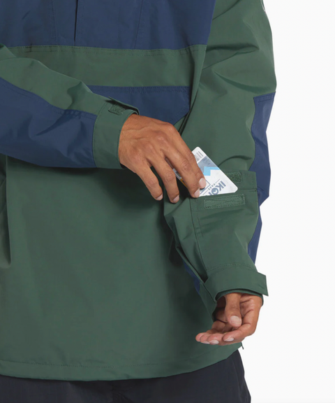 DC 43 Anorak 2024