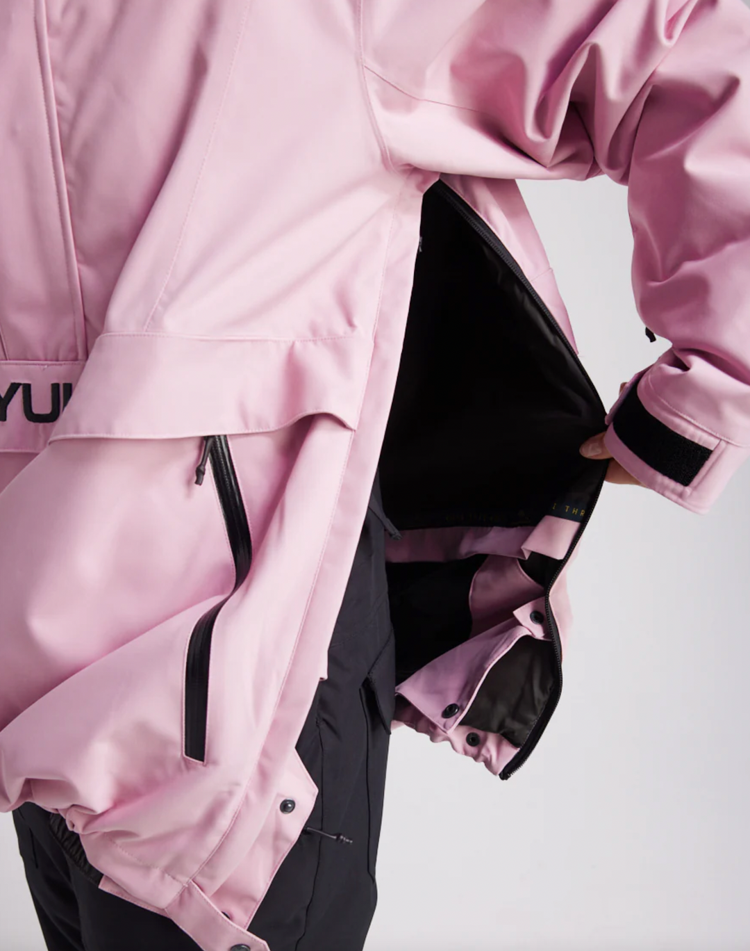 yuki Yuki Threads Street Jacket 2024 – First Tracks Boardstore